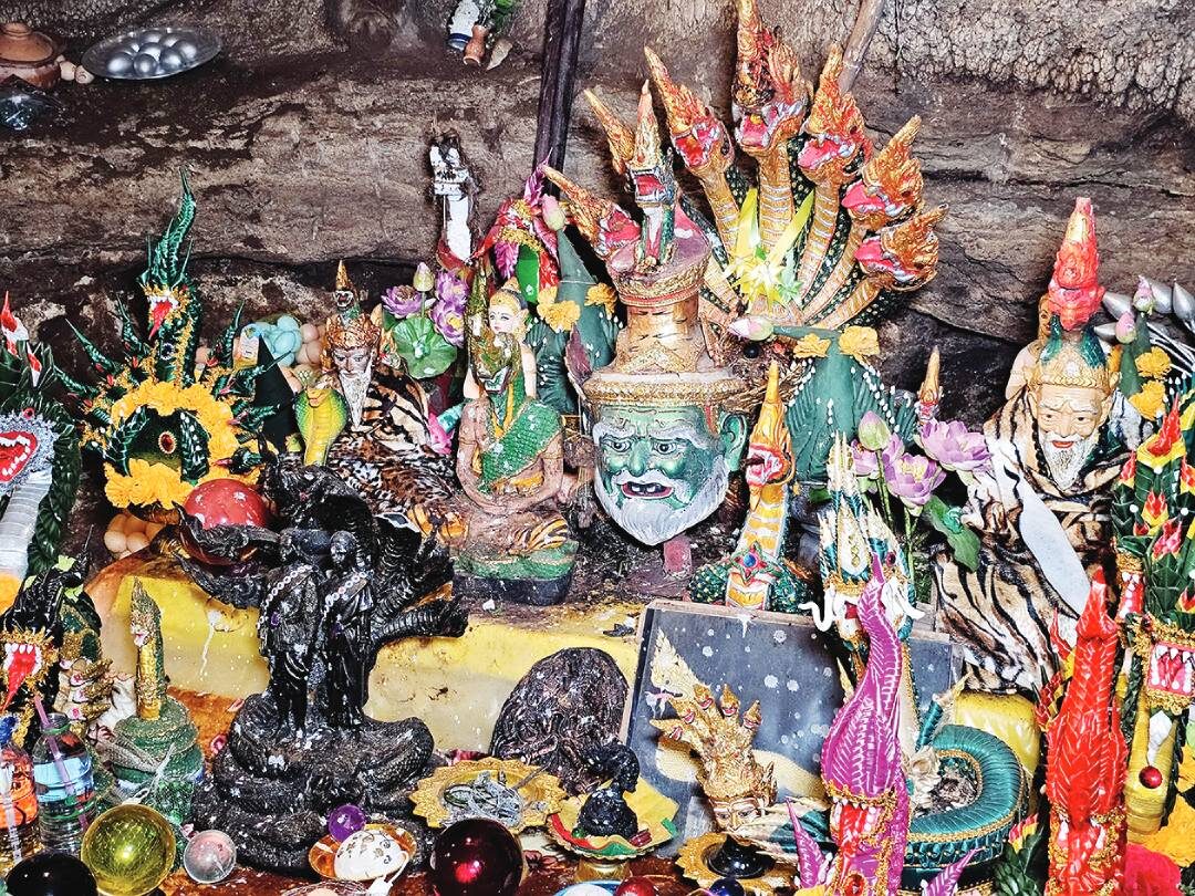 ชวนกันมา พากันมู - เที่ยววัดถ้ำน้ำ อ.โพธาราม เสี่ยงโชคพญานาค 9 ตระกูล