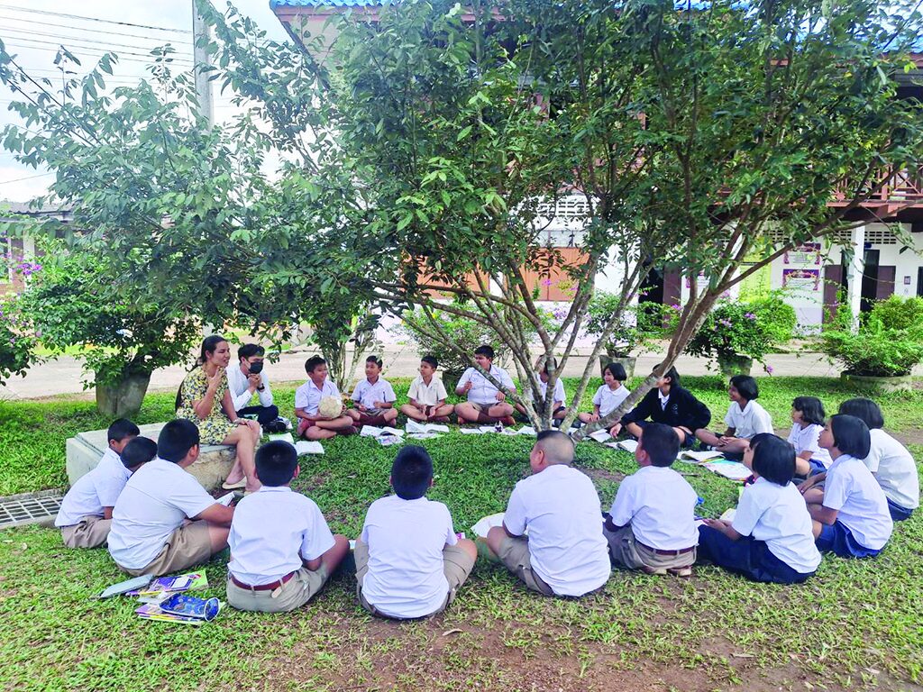 สดจากเยาวชน - โรงเรียนคำพ่อสอน รู้คุณค่าสร้างเด็กดี