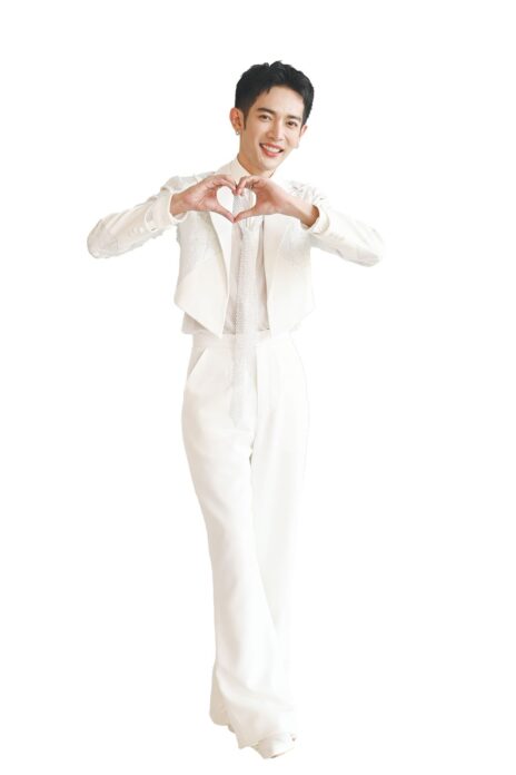 จับกระแสลูกทุ่ง