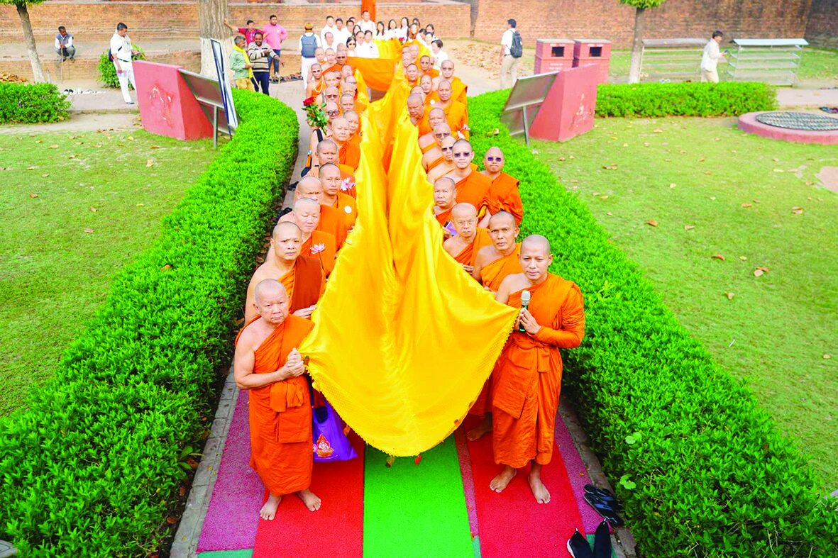 ข่าวสดพระเครื่อง - นำคณะสงฆ์-พุทธศาสนิกชน จาริกแสวงบุญ-แดนพุทธภูมิ