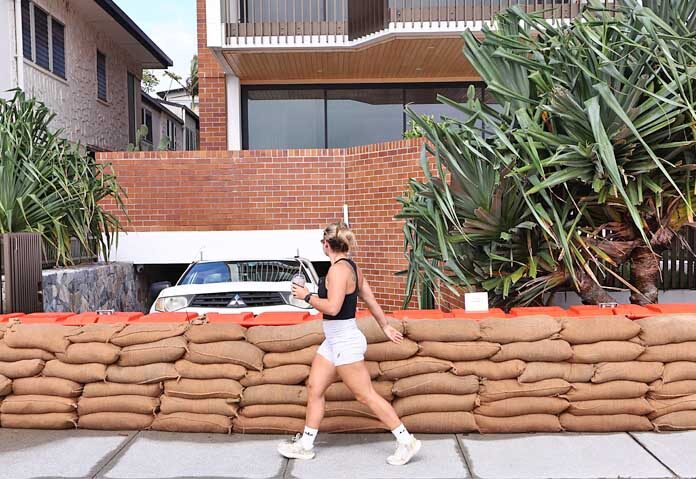 ออสเตรเลียตั้งรับ “ไซโคลนอัลเฟรด” สั่งปิดสนามบิน-สถานศึกษากว่า 1,250 แห่ง