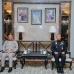 ทบ.ต้อนรับ รองประธานวุฒิฯ พร้อมกมธ.ทหารและความมั่นคงของรัฐ วุฒิสภา