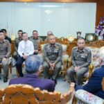 ผบช.น. เข้าพบ จุฬาราชมนตรี หารือป้องกันเหตุอาชญากรรม ช่วงเดือนรอมฎอน