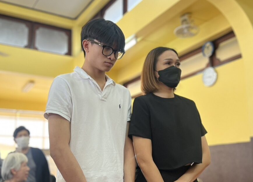 ต่าย สายธาร เปิดใจทั้งน้ำตา เหมือนมีสัญญาณเตือน อ๊อฟ จะพาแม่ไปอยู่ด้วย