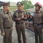 ผบ.ตร. ตรวจสอบเหตุอาคารถล่ม สั่ง น.1 ดูแลจราจร ช่วยคนติดซากตึกถล่มแผ่นดินไหว
