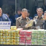 ทลายแหล่งพักยาเสพติดลำลูกกา รวบผู้ค้ายา ยึดไอซ์171 กิโล ยาบ้า 2.8 ล้านเม็ด