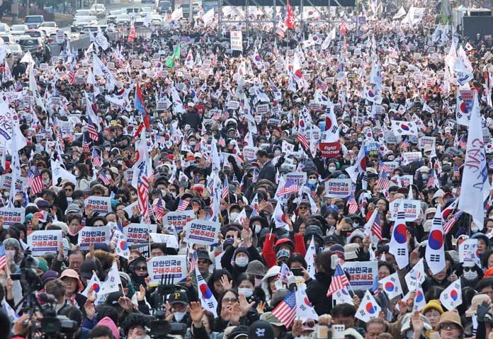 เกาหลีใต้ส่อวุ่นอีก! ฝ่ายค้าน “ยื่นถอดถอน” ชเว ซังม็อก รักษาการประธานาธิบดี