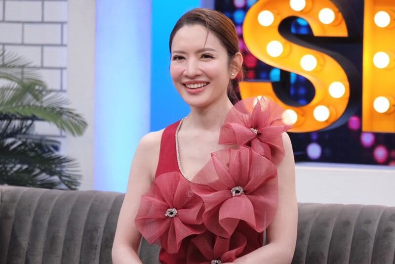 “แอฟ” คบ “นนกุล” อายุไม่ใช่ปัญหา เพราะไม่เคยคิดว่าตัวเองแก่ ยิ้มรับ “คบเด็กแล้วเป็นอมตะ” 