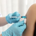 วัคซีน HPV คืออะไร เหมาะกับคนวัยไหน? ป้องกันอะไรได้บ้าง