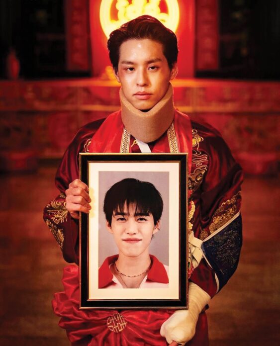 เบื้องหลังมายา