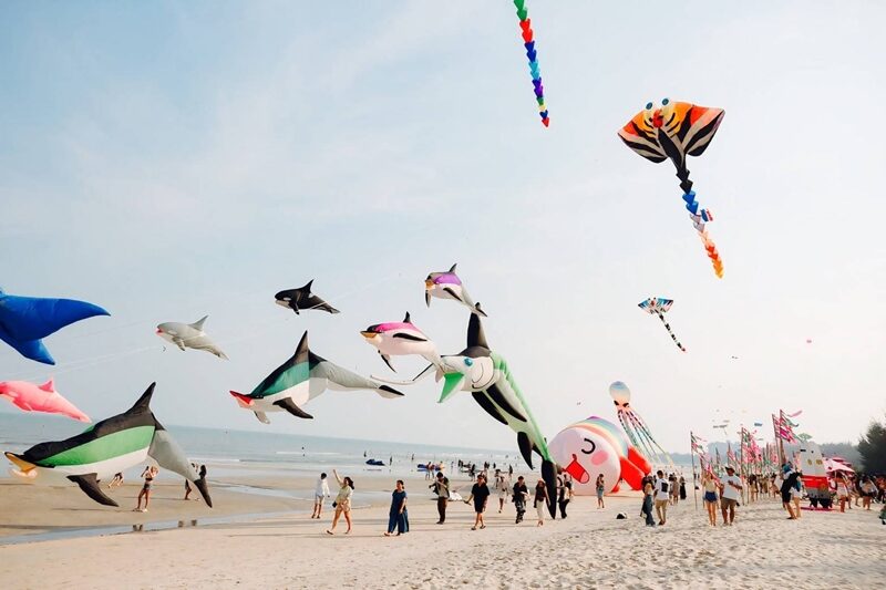 NANGLAY BEACH PARTY AND MUSIC FESTIVAL 4 สนุกสุดมันจนลืมเวลา 9 ศิลปินจัดเต็ม