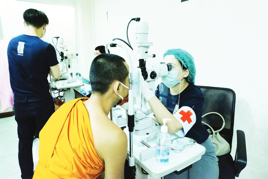 หลาก&หลาย - ‘จักษุ รัตนิน’ชวนตรวจสุขภาพตาฟรี ในงาน ‘Healthcare Mini’