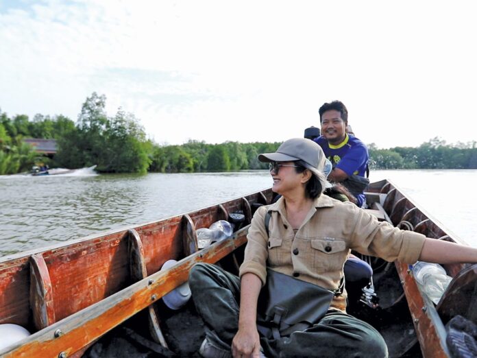 สดจากเยาวชน