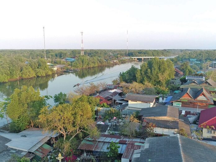 สดจากเยาวชน