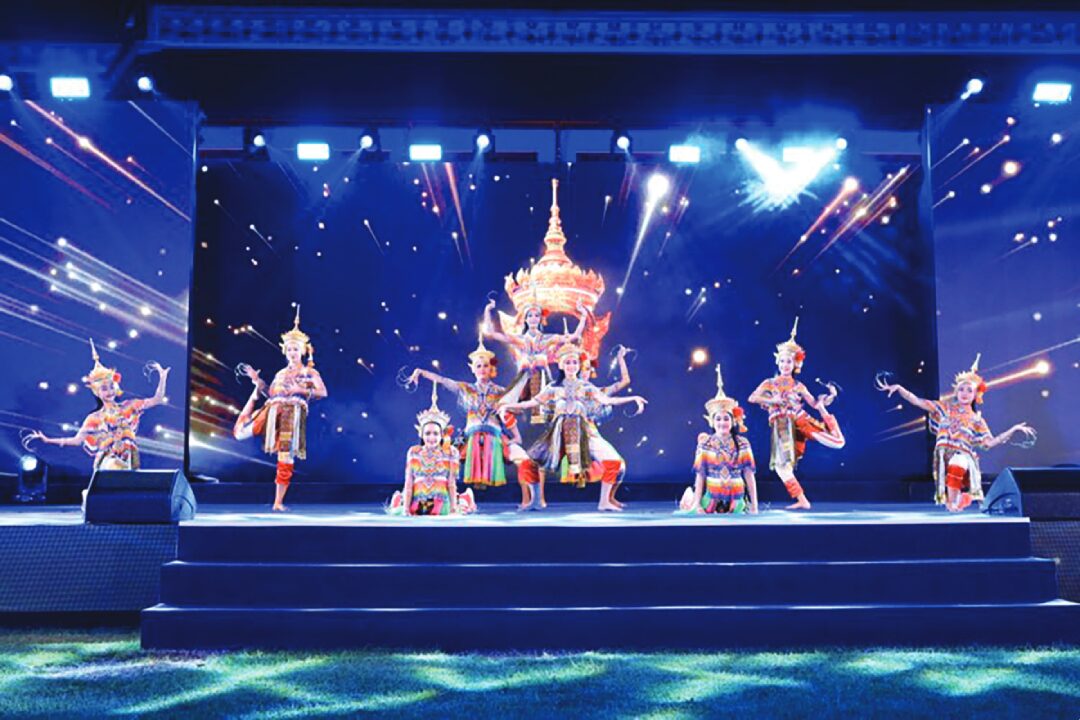 ข่าวสดพระเครื่อง - งานใต้ร่มพระบารมี 243 ปี-กรุงรัตนโกสินทร์
