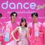 ครั้งแรก กับ แดนซ์ “Glossy Body & Hair Perfume Mist” น้ำหอม 2-in-1