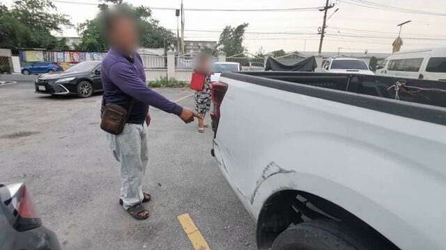 Trailer and pickup clash sparks heated dispute in Nonthaburi | News by Thaiger