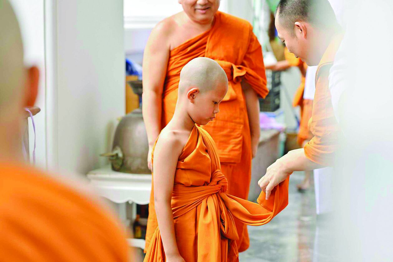 ข่าวสดพระเครื่อง - พิธีบรรพชาสามเณรภาคฤดูร้อน ‘กรมสมเด็จพระเทพฯ’70พรรษา