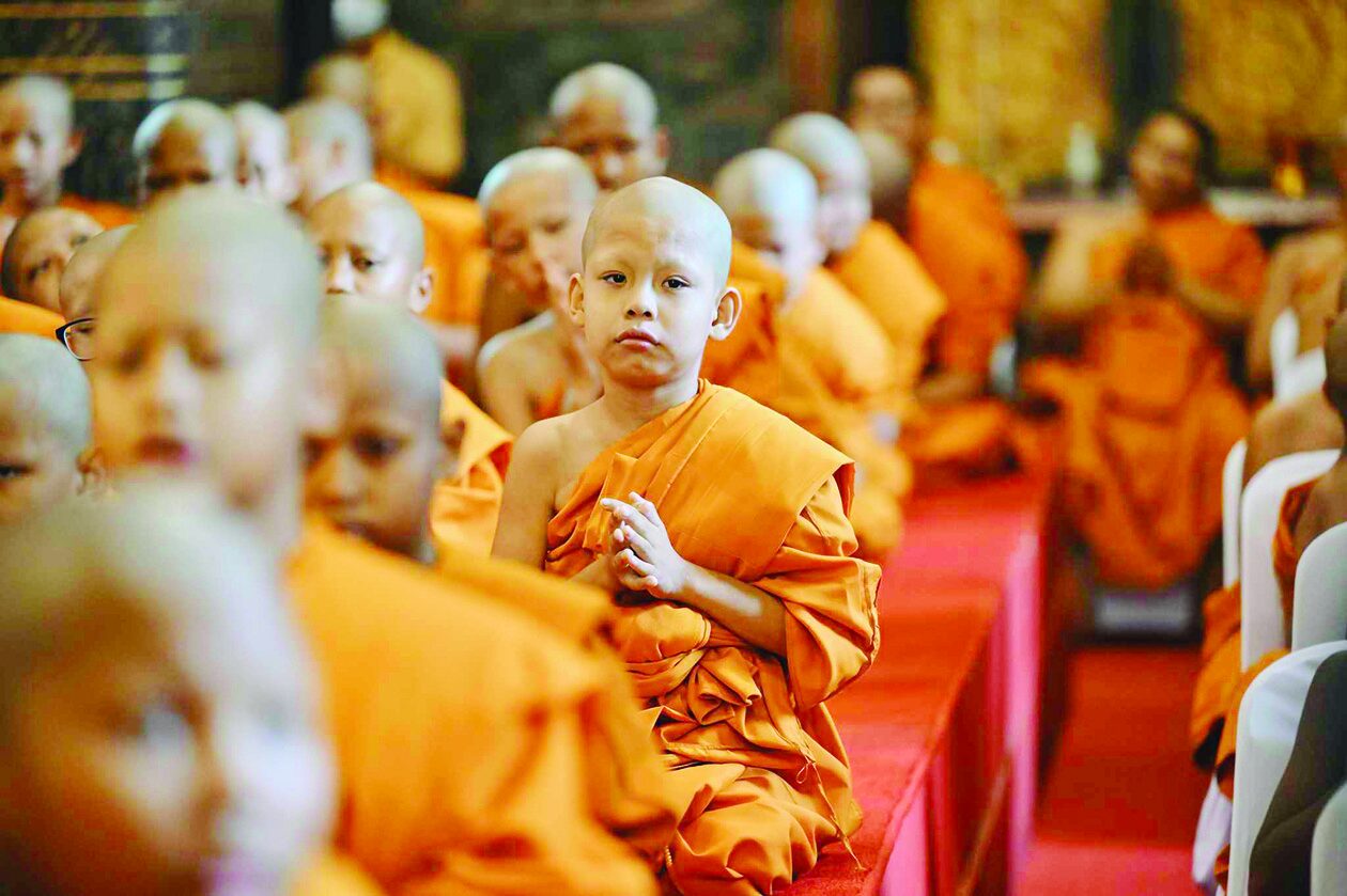 ข่าวสดพระเครื่อง - พิธีบรรพชาสามเณรภาคฤดูร้อน ‘กรมสมเด็จพระเทพฯ’70พรรษา