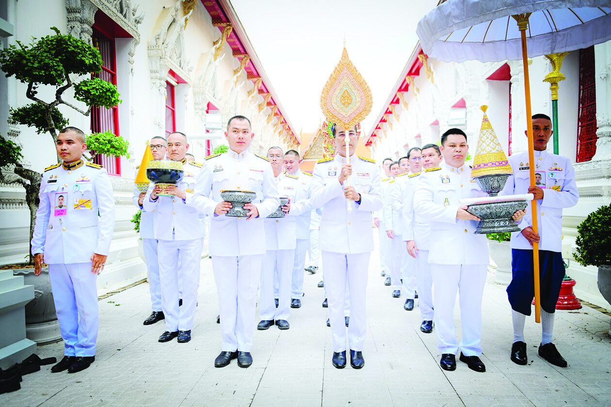 ข่าวสดพระเครื่อง - องคมนตรีเชิญหิรัญบัฏ-พัดยศ ถวาย‘พระพรหมวชิรโพธิวงศ์’