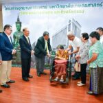 ครอบครัวกีรติวิรัชการ บริจาคเงิน 1 ล้านบาทเพื่อสร้างโรงพยาบาลเกษตรศาสตร์