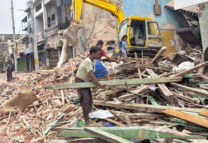 ยอดดับดินไหวทะลุ 3,600 ราย เมียนมาชะลอค้นหาเหยื่อ-เน้นเยียวยาผู้ประสบภัย