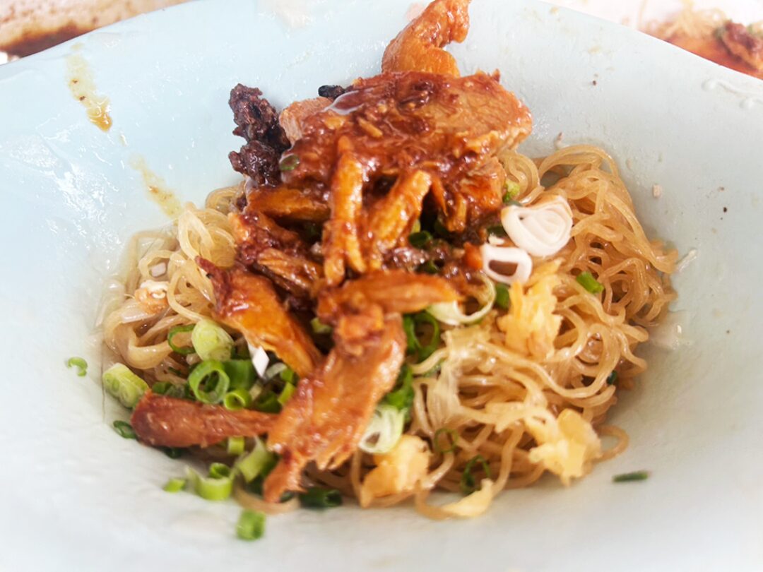 สวรรค์ในครัว - ‘ก๋ำเช้ง’บะหมี่ไข่ทำมือ สูตรโบราณ-เจ้าดังราชบุรี