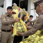 ผบช.น. - กต.ตร. กทม. พร้อมคณะลงพื้นที่มอบถุงยังชีพ ตรวจอาคารที่ทำการ-แฟลตสน.ดุสิต