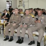 ที่ปรึกษาพิเศษตร. ผบช.น.-ผบช.ภ.7 ร่วมสวดอภิธรรมศพ 2 ตร.เครื่องตกเสียชีวิต-ปฏิบัติหน้าที่