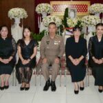 ที่ปรึกษาพิเศษตร. ผบช.น.-ผบช.ภ.7 ร่วมสวดอภิธรรมศพ 2 ตร.เครื่องตกเสียชีวิต-ปฏิบัติหน้าที่