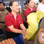 มอบถุงยังชีพ-ไข่ข้าวสาร แก่ครอบครัวตำรวจจราจรโครงการพระราชดำริ 170 นาย