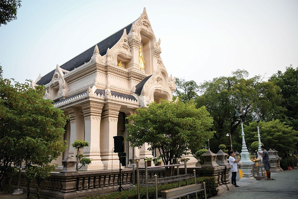 เที่ยววัดวันหยุด - เยี่ยมชม‘วัดราชาธิวาส’ ไหว้พระสัมพุทธวัฒโนภาส