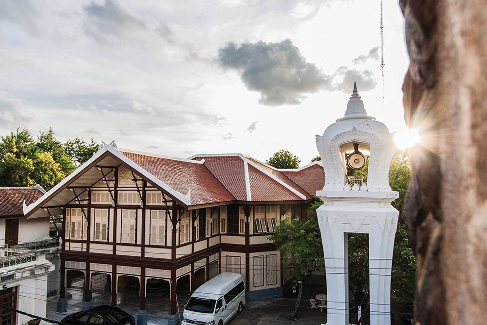 เที่ยววัดวันหยุด - เยี่ยมชม‘วัดราชาธิวาส’ ไหว้พระสัมพุทธวัฒโนภาส