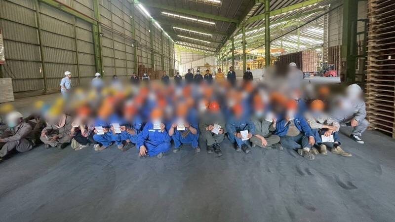 Saraburi firm probed over Chinese workforce, only 13 found violating laws | News by Thaiger