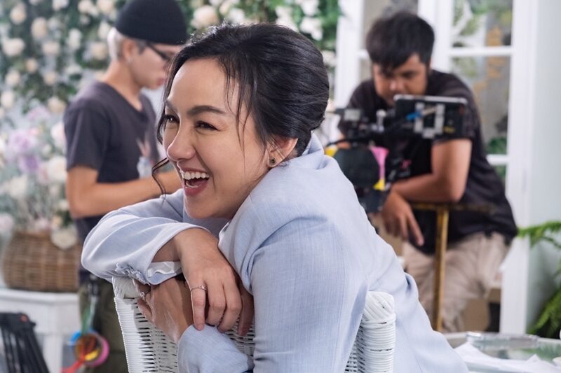 ‘ออม-แม่ก้อย’ เฮ! หนังสั้น “ยังรักกัน” คว้า2รางวัลต่างประเทศ ยก ‘เป็ด-วีระศักดิ์’ ผู้กำกับงานละเอียด