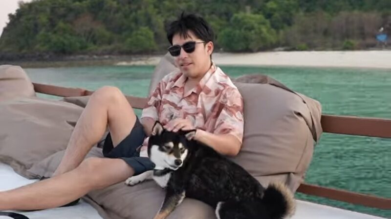 บาส