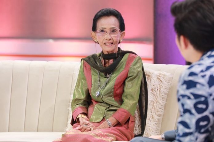 แม่ผ่องศรี