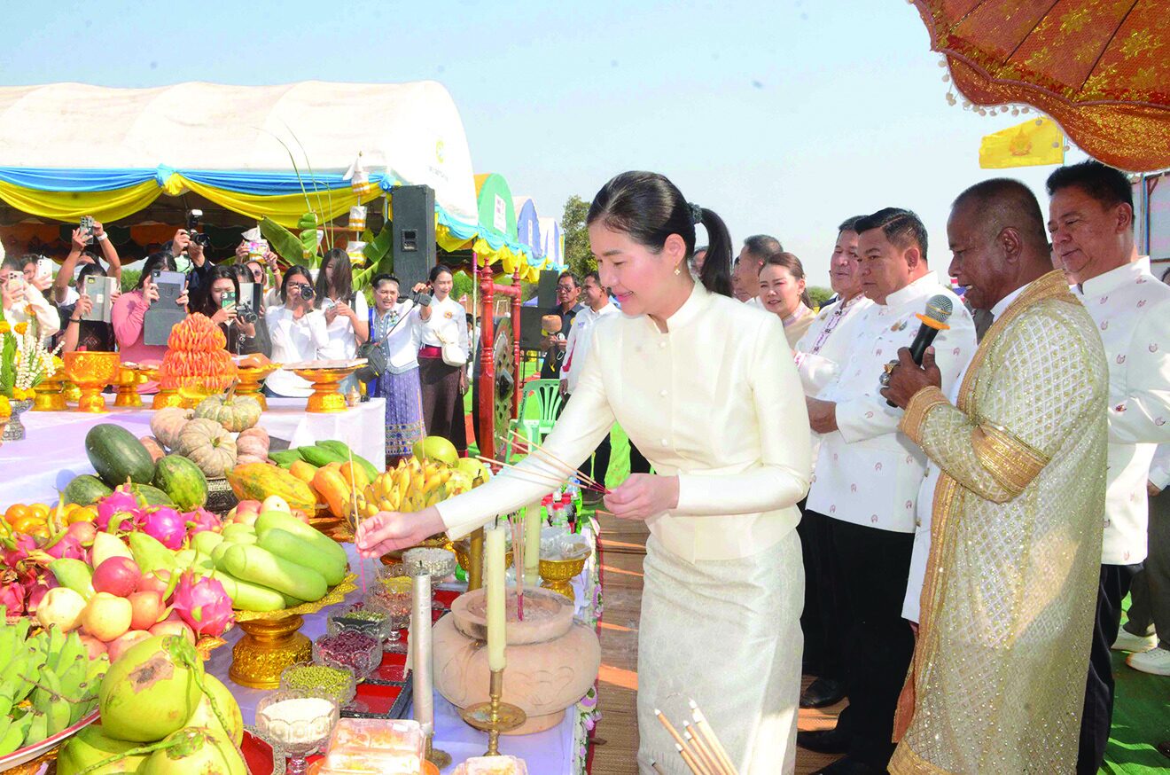 ข่าวสดพระเครื่อง - คณะสงฆ์-รมต.-สส.-ผู้ว่าฯร่วมพิธี วางศิลาฤกษ์วิทยาลัยสงฆ์กาฬสินธุ์