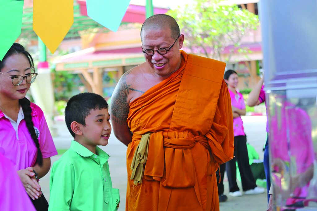 ข่าวสดพระเครื่อง - มหกรรมวิชาการร.ร.วัดไผ่ล้อม ส่งเสริมด้านคุณธรรมจริยธรรม