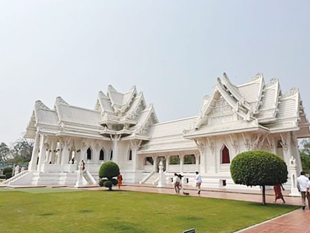 ข่าวสดพระเครื่อง - ศูนย์อำนวยความสะดวกศาสนกิจ นมัสการสังเวชนียสถาน4ตำบล