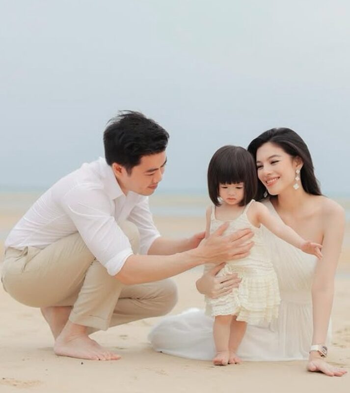 ‘แคท ซอนญ่า’ ประกาศข่าวดีตั้งท้องลูกคนที่2 ‘น้องดาริน’ จะเป็นพี่สาวแล้ว