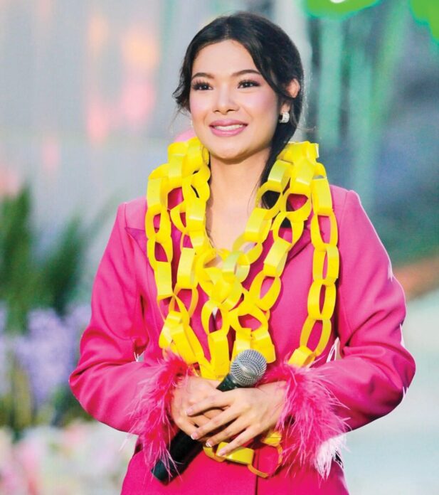 จับกระแสลูกทุ่ง