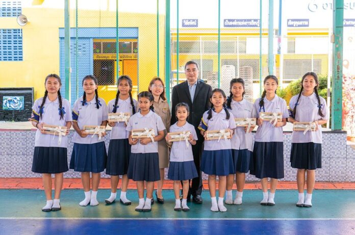 สดจากเยาวชน