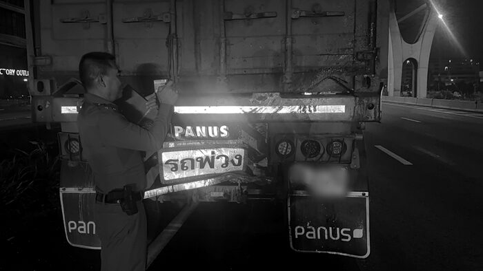 Motorcyclist dies in truck crash in Bang Pakong | News by Thaiger