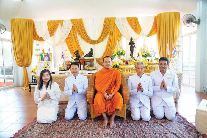 ข่าวสดหน้าพระเครื่อง