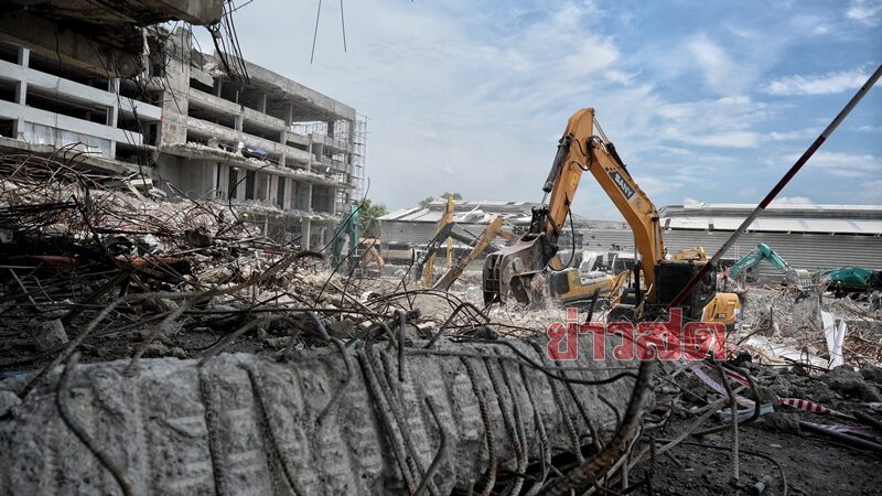 กทม. พาสำรวจ ตึก สตง. เผย จุดพบศพมากที่สุด คาดช่วงเกิดแผ่นดินไหว ผู้เสียชีวิตวิ่งมาที่จุดนี้ เร่งค้นหาผู้สูญหายอีก 13 ราย อาจอยู่ใต้ซากปรักหักพังโซน B