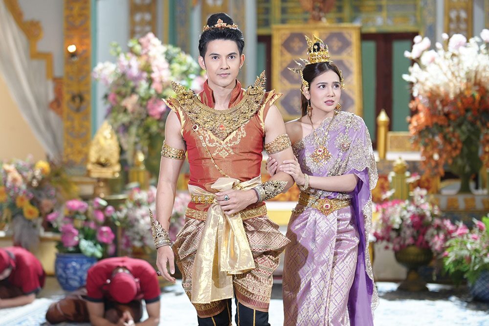 บันเทิงอาทิตย์ใส - ‘หลุยส์-ลอร์ด’ไม่มีวันทิ้งพ่อ สานต่อ‘สามเศียร’ลุยทำจักรวงศ์