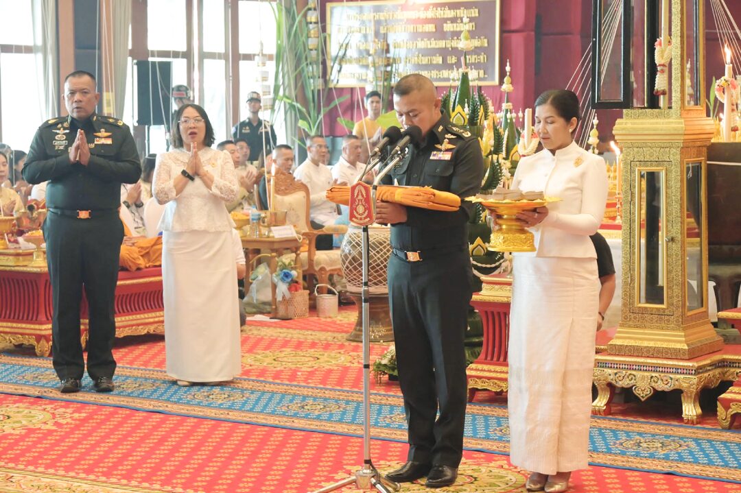 ข่าวสดพระเครื่อง - พุทธาภิเษก‘หลวงพ่อใหญ่โชคดี’ กองทัพภาคที่2ทอดผ้าป่าสามัคคี