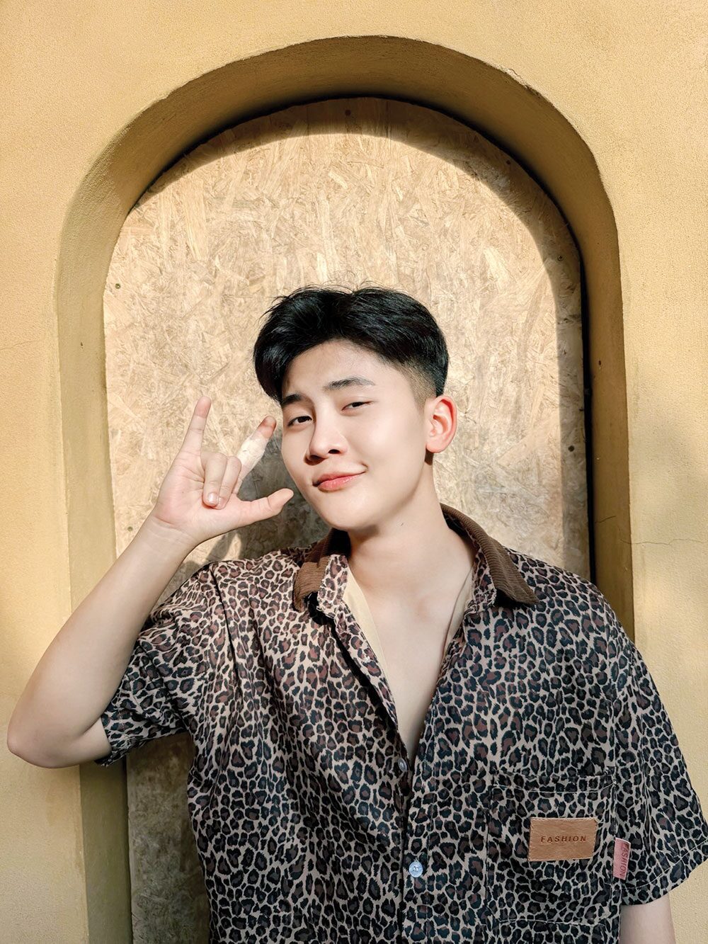 จับกระแสลูกทุ่ง - ‘หนามเตย’หล่อเกินต้าน ‘ขุมตาเขียว’เรื่องจริงเจอกับตัว
