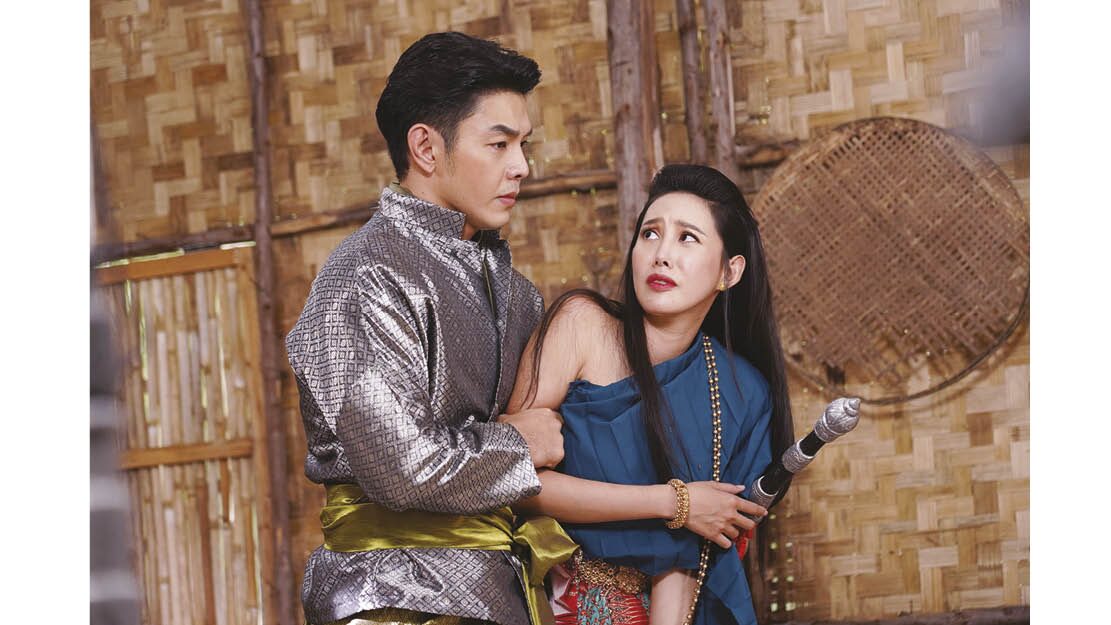 อาทิตย์ใส